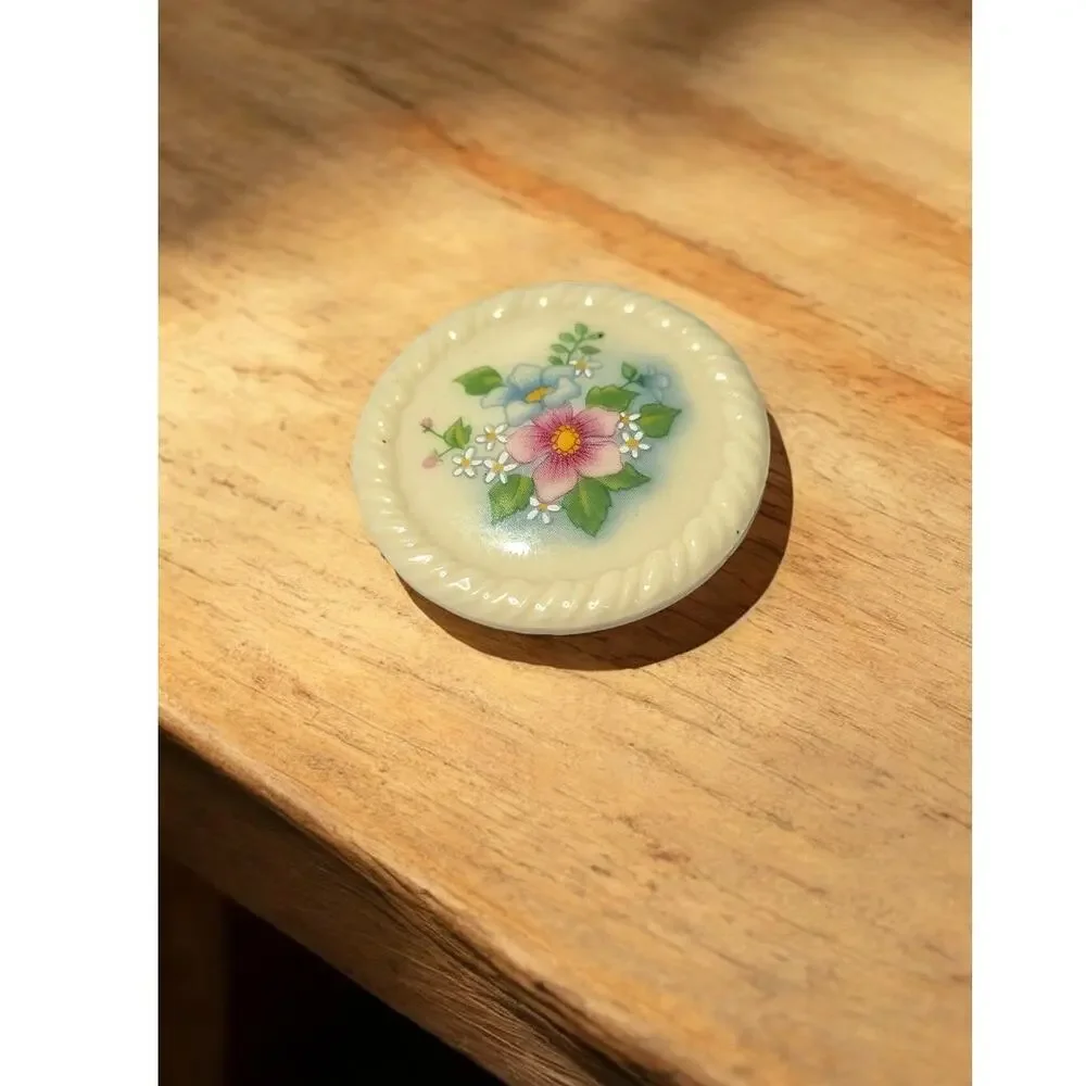 Avon Porcelain Floral Brooch Cream Hand Painted Vintage Cottage